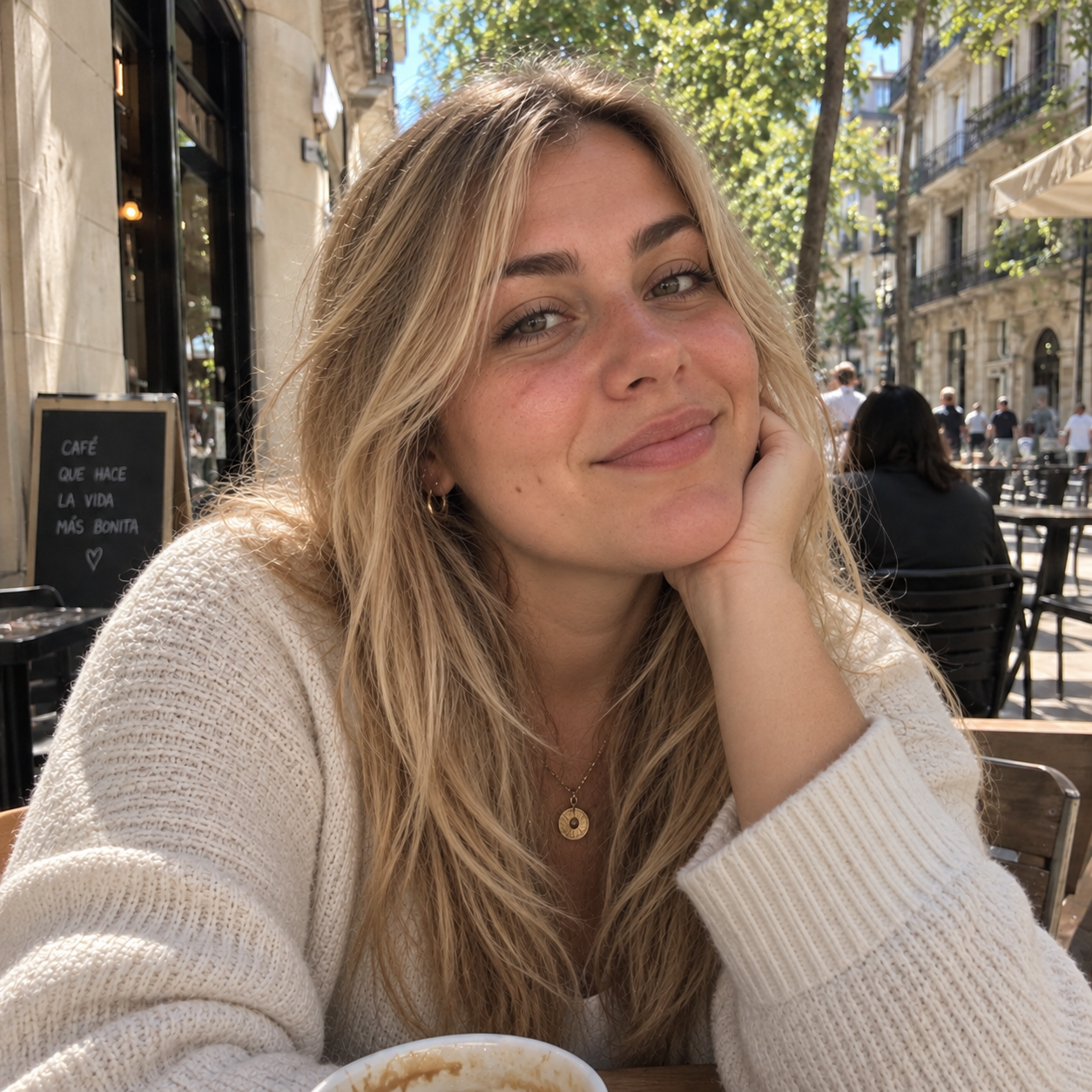 <em><strong>Marta L.</strong></em>